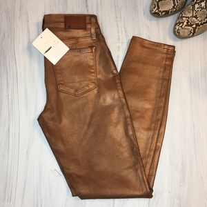 NWT Henry & Belle Super Skinny Ankle Metallic Pant